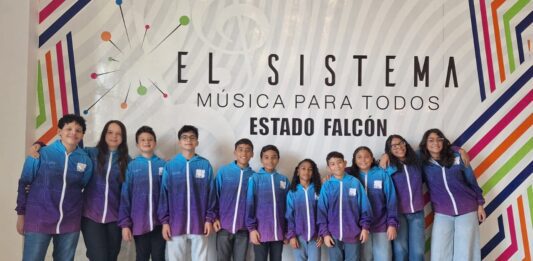 Falcón presente en la canonización de José Gregorio Hernández y Carmen Rendiles