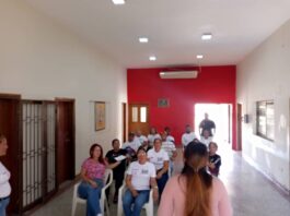 Personal de Concelostaques participa en charla sobre cáncer de mama Personal de Concelostaques participa en charla sobre cáncer de mama