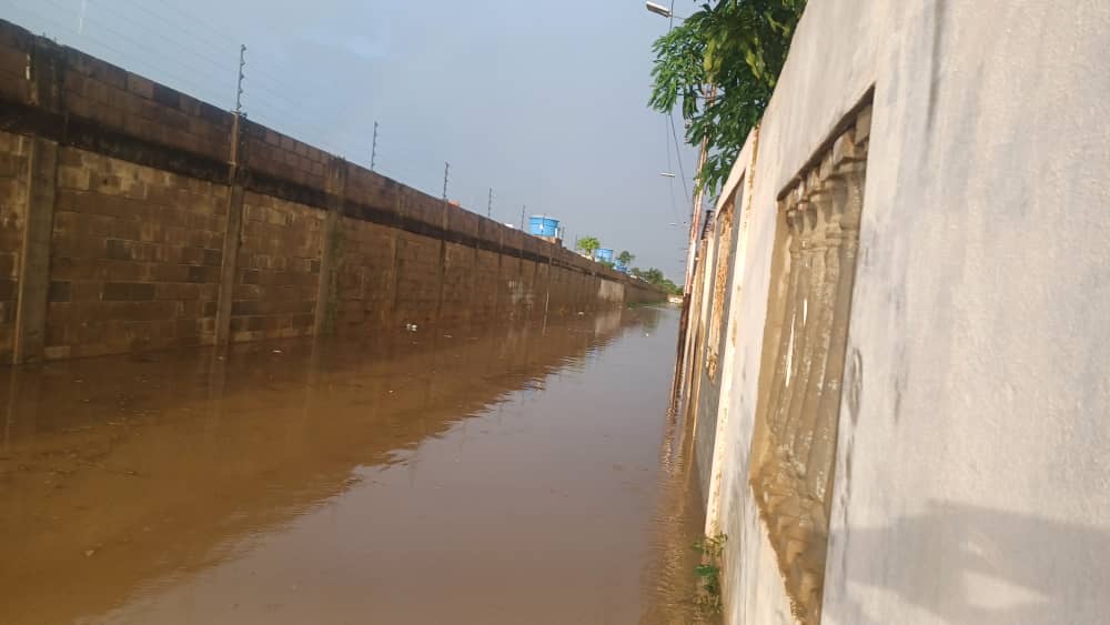 Más de 40 familias afectadas por inundación del Parcelamiento Hilaria de Medina