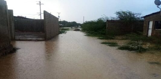 Afectada transitabilidad del sector Alí Primera de Coro por relleno y las lluvias Afectada transitabilidad del sector Alí Primera de Coro por relleno y las lluvias