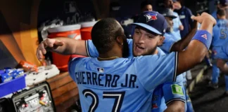 Yesavage, Guerrero y Azulejos, a un triunfo de ganar la Serie Mundial Yesavage, Guerrero y Azulejos, a un triunfo de ganar la Serie Mundial