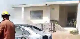 Vehículo ardió en llamas en Puerta Maraven