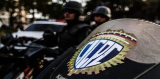 Hombre hacía pagos fraudulentos de IPhone; fue detenido Abatido extorsionador de comerciantes del Mercado de Coche/ Con "pantallazos" hacía pagos fraudulentos de IPhone; fue detenido / Aragua | Investigan muerte de niño hallado muerto dentro del baño