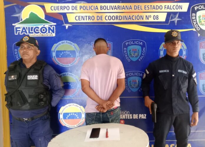 delincuente por amenazar