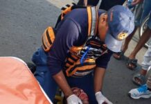 Delivery lesionado al colisionar moto contra carro en Coro +VIDEO