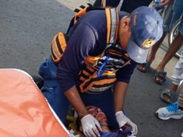 Delivery lesionado al colisionar moto contra carro en Coro +VIDEO