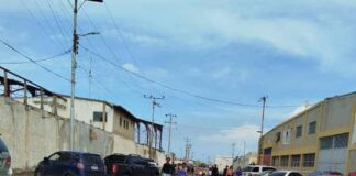 Las Piedras | Vecinos cerraron vía para exigir transformador Vecinos en Las Piedras tienen cinco días sin electricidad tras explosión de transformador