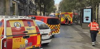 Dos muertos tras el derrumbe de un edificio en el centro de Madrid