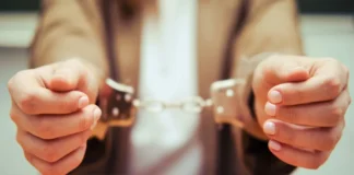 Docente abusó de alumno con necesidades especiales