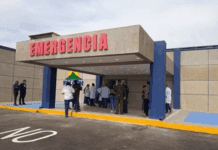 Punto Fijo | Le cayó encima el portón de su casa Punto Fijo | Le cayó encima el portón de su casa