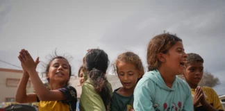 Israel y Hamás intercambiarán rehenes tras acordar una pausa en la guerra en Gaza Israel y Hamás intercambiarán rehenes tras acordar una pausa en la guerra en Gaza