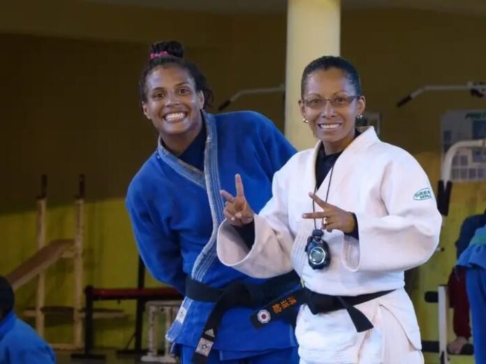 judo-falconiano Entrenadores del Judo falconiano acuden a Acto de Ascenso de Grado en Caracas