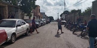 Usuarios piden a Pdvsa un mayor suministro de combustible a la estación La Reforma