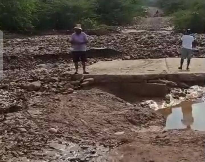 Municipio Federación | Fuertes lluvias mantienen incomunicados a nueve sectores