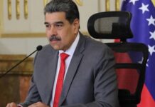 Maduro pidió autorización al TSJ para quitar la nacionalidad a «cualquier vendepatria» Maduro pidió autorización al TSJ para quitar la nacionalidad a "cualquier vendepatria" / Maduro designó a nuevos padrinos y madrinas de cada entidad / Maduro estima sustituir al 100% las importaciones a mediano plazo