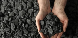 Pese a cuestionamientos ambientales, Venezuela retoma la exportación de carbón como alternativa económica
