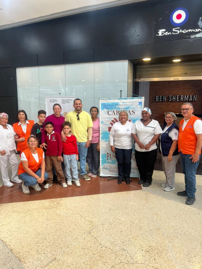 Rotary Paraguaná promueve la salud con exitosa jornada de vacunación en Punto Fijo