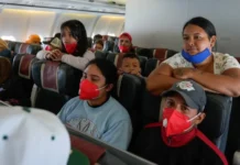 121 niños venezolanos repatriados desde México llegaron este 9-Oct