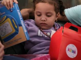 Vuelta a la Patria trajo a niña rescatada de EE.UU.