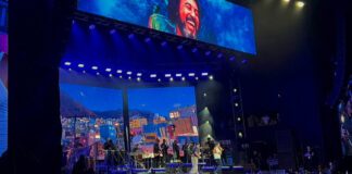 ¡Se buscan! Vivos o inmortales | Las fans enamoradas llenaron primer concierto