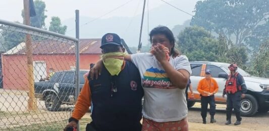 Un muerto y cientos de afectados dejó incendio en complejo petroquímico de Anzoátegui