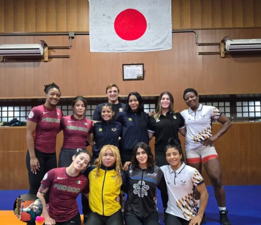 Falconiana Astrid Montero presente en el Campamento de Lucha en Japón