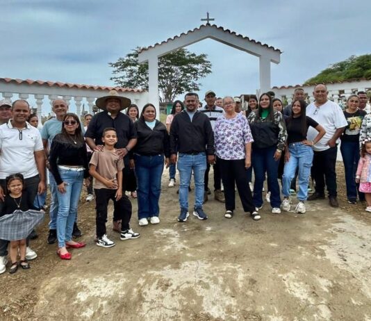 El alcalde Ivis Vegas entregó las mejoras del cementerio municipal