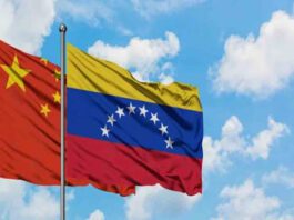 China insta a EEUU a levantar «sanciones unilaterales ilegales» contra Venezuela China insta a EEUU a levantar "sanciones unilaterales ilegales" contra Venezuela