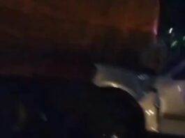 Conductor sufrió severas lesiones al chocar con una gandola