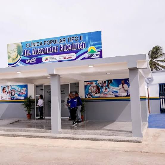 Deslizó la moto en Adicora y quedó delicado de salud