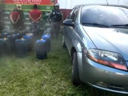 Detenidos por transportar 1120 litros de gasolina en pimpinas