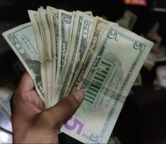 Así se cotizan hoy el dólar y euro según el BCV Así se cotizan hoy el dólar y euro según el BCV Dólar y euro BCV para hoy 11 de noviembre