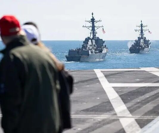 EE.UU. destruye otra presunta narcolancha en el Caribe