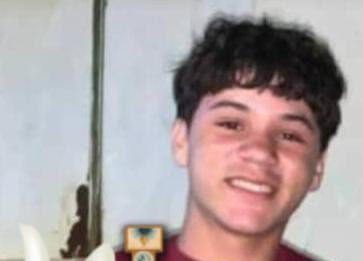 Joven de 18 años falleció al estrellar su moto contra un caballo en Puerto Cumarebo