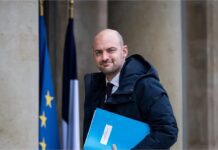 Francia acusa a EE.UU. de violar leyes internacionales Francia acusa a EE.UU. de violar leyes internacionales