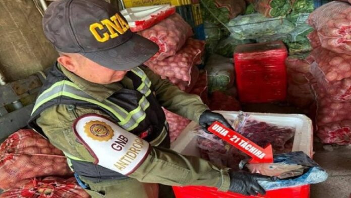 Táchira | Incautan 25 envoltorios de presunta cocaína