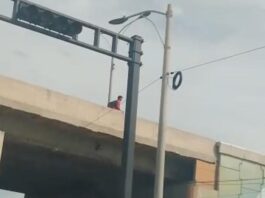 Joven con actitud suicida apareció en la parte alta del Elevado del Calles Sierra