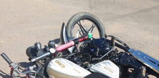 Dabajuro| Dos damas lesionadas en colisión de camioneta y moto