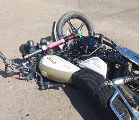 Dabajuro| Dos damas lesionadas en colisión de camioneta y moto