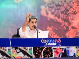 Maduro: «La verdadera Revolución Obrera de Venezuela se está dando en este momento» Maduro: "La verdadera Revolución / Obrera de Venezuela se está dando en este momento"Maduro: Hagamos todo nosotros y no dependamos de nadie jamás