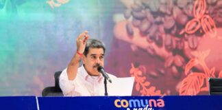 Maduro: «La verdadera Revolución Obrera de Venezuela se está dando en este momento» Maduro: "La verdadera Revolución / Obrera de Venezuela se está dando en este momento"Maduro: Hagamos todo nosotros y no dependamos de nadie jamás