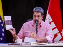 Maduro amenazó con huelga general si EEUU ataca su gobierno Maduro amenazó con huelga general si EEUU ataca su gobierno