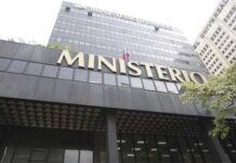 Septuagenario recibe 17 años de cárcel por tocar inapropiadamente a su nieta