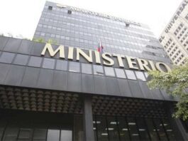 Caracas | Fiscalía imputará a cuatro buhoneros que agredieron a una mujer Caracas | Fiscalía imputará a cuatro buhoneros que agredieron a una mujer