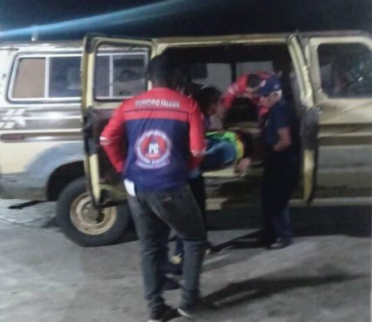 Motorizados bajo los efectos del alcohol deslizaron en El Vínculo