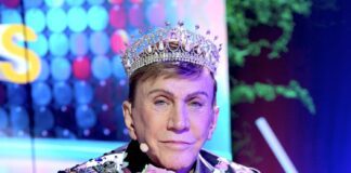 Osmel Sousa sale del Miss Universo Osmel Sousa sale del Miss Universo