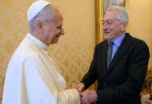 Papa León a Robert De Niro: «Es un placer conocerle»