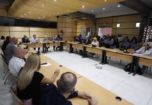 Sector opositor venezolano propone «gran acuerdo nacional» Sector opositor venezolano propone "gran acuerdo nacional"