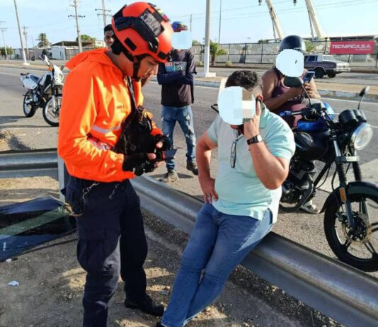 Vuelco de vehículo en la intercomunal Alí Primera dejó un lesionado