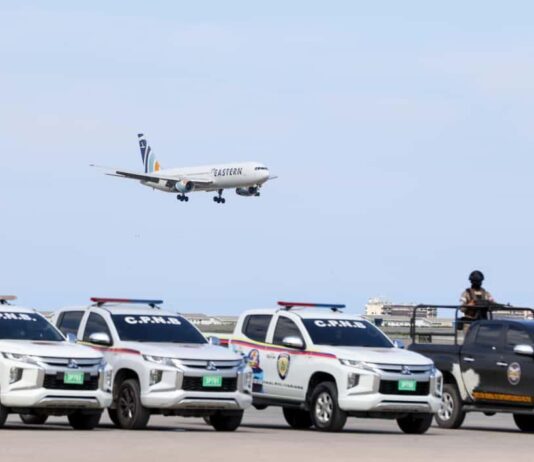 Vuelo 85 del Plan Vuelta a la Patria arribó este 12-Nov